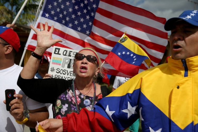 ¿Requisitos que debe cumplir un venezolano para obtener Estatus de Protección Temporal en EEUU?